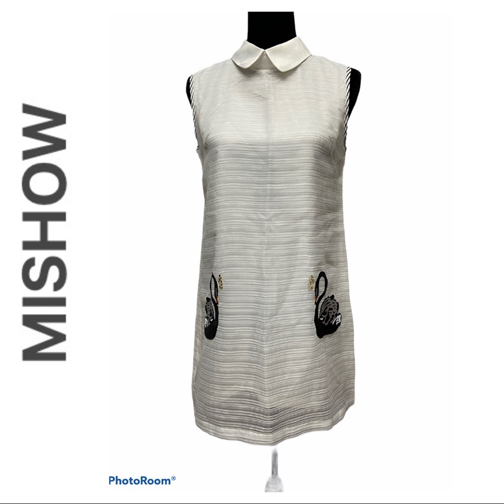 MISHOW Swan Sleeveless Dress